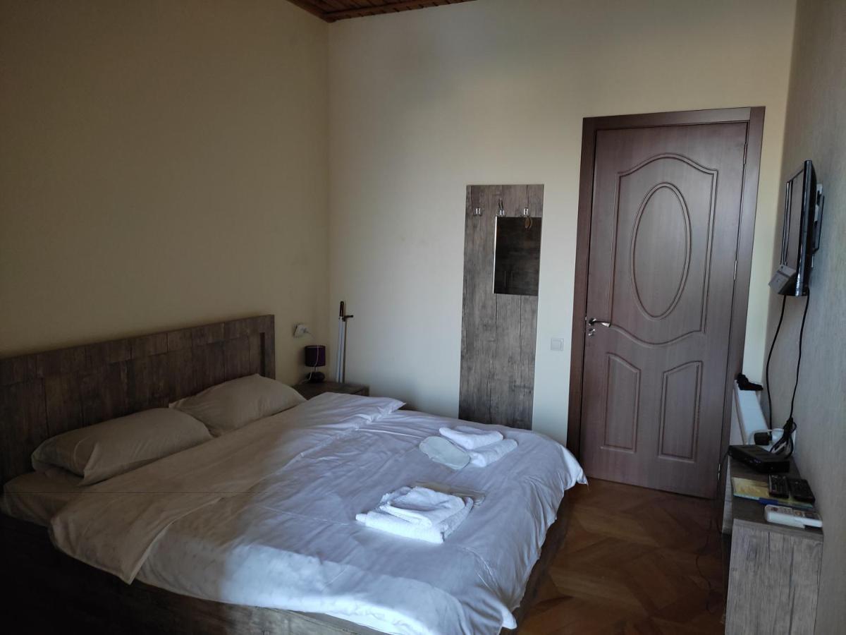 Vedzisi Garden Hotel Тбилиси Екстериор снимка