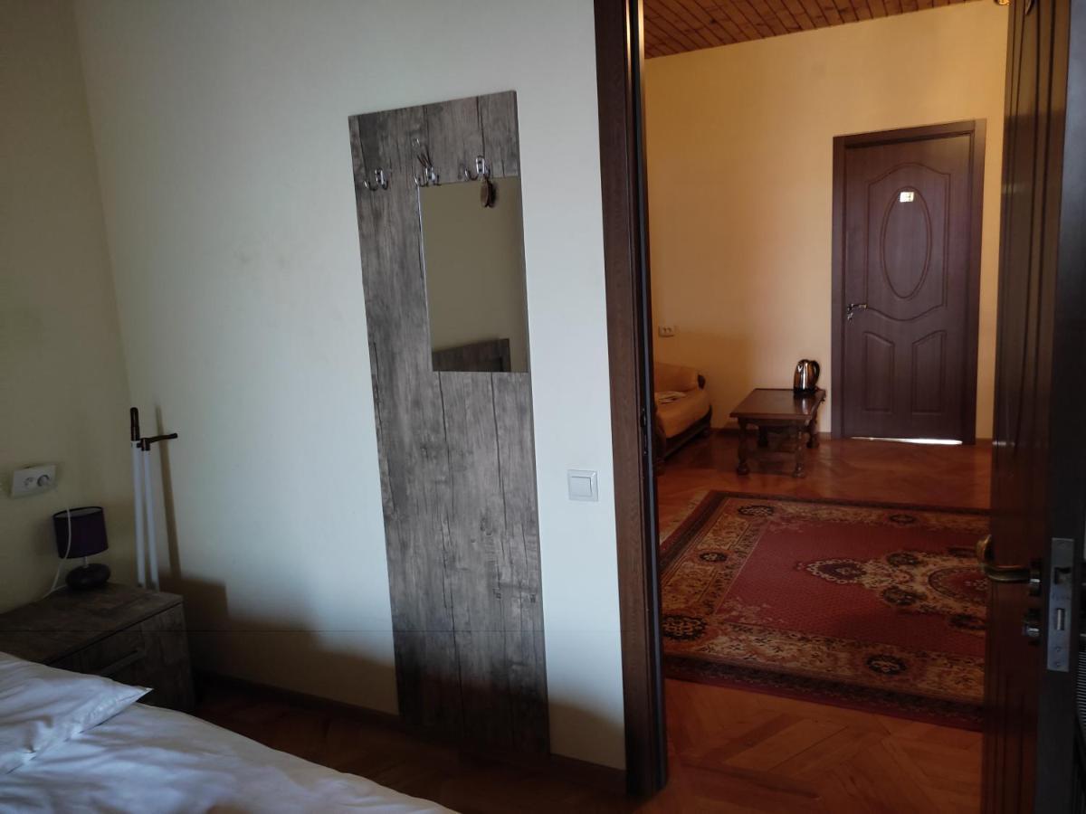 Vedzisi Garden Hotel Тбилиси Екстериор снимка