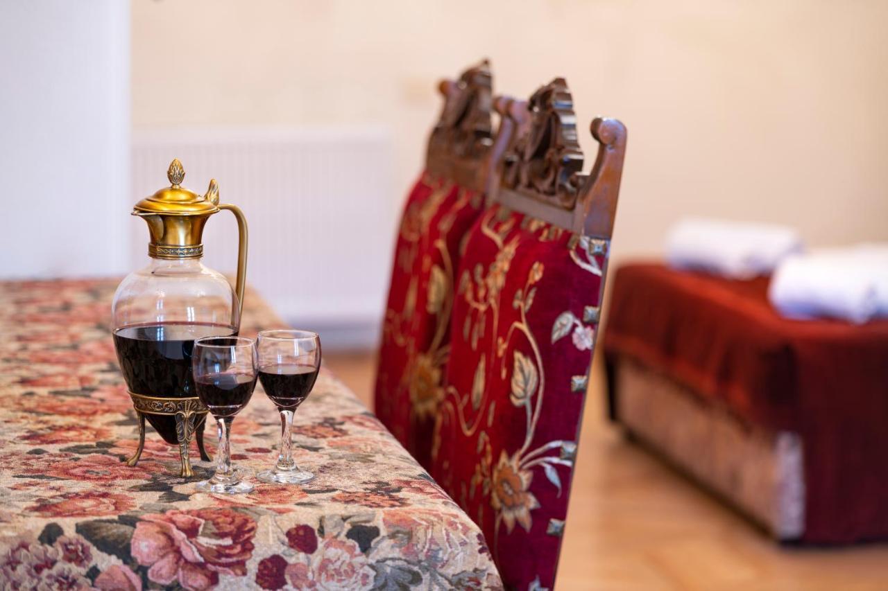 Vedzisi Garden Hotel Тбилиси Екстериор снимка